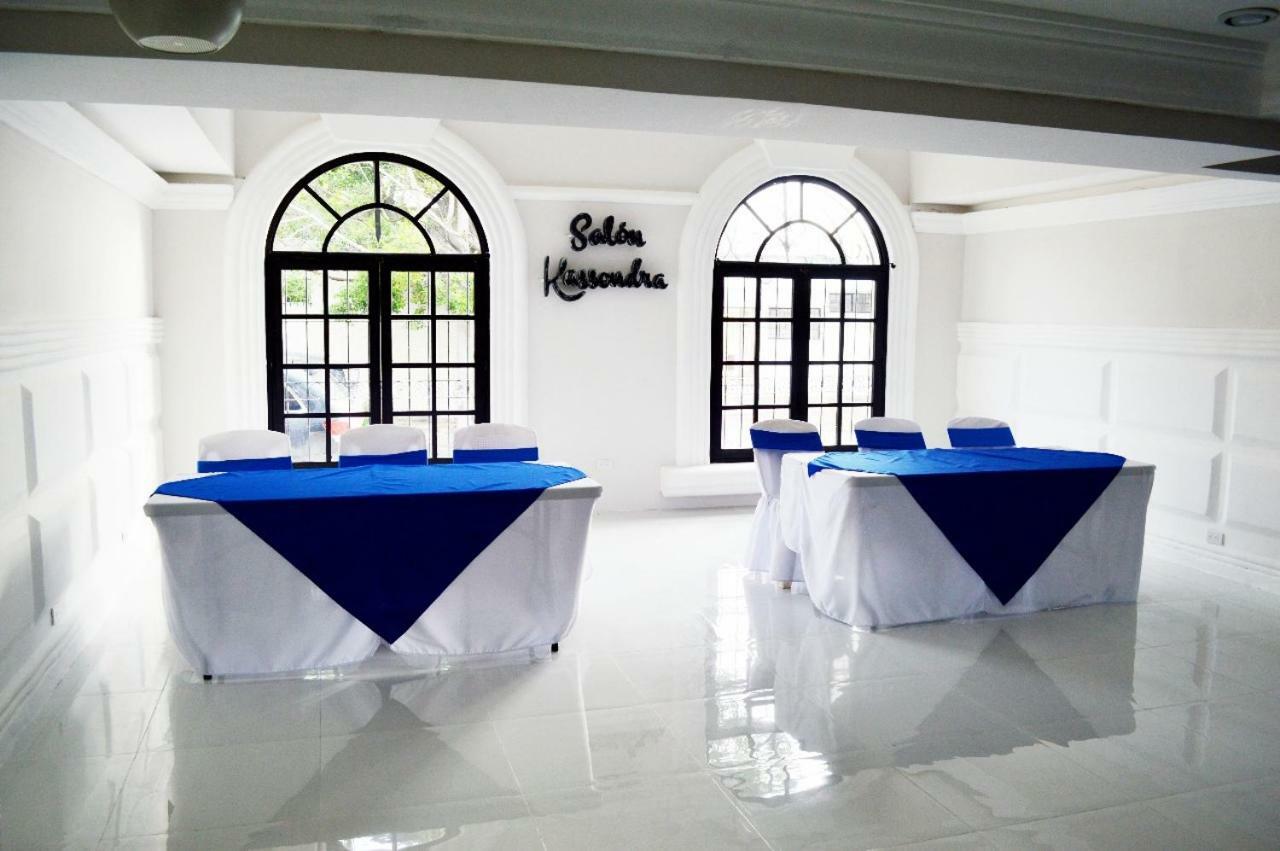 Hotel Villa Antigua San Salvador Exterior foto